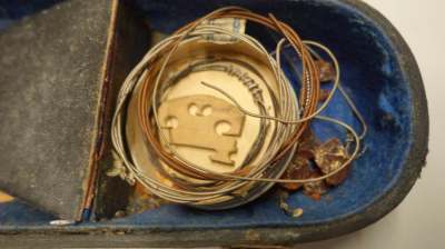 Alte Geige mit Koffer Zubehör Bastlerobjekt Vintage