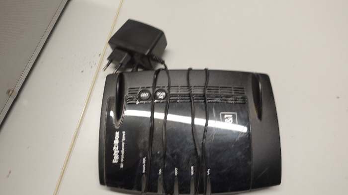 2x FRITZ!Box Router 7560 + 7270 WLAN DSL Router Set