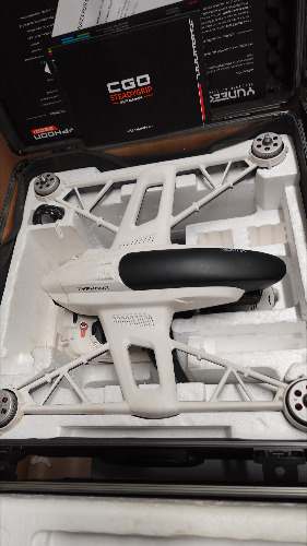 3x Yuneec Typhoon Q500 Drohnen Set + Zubehör, Ersatzteile