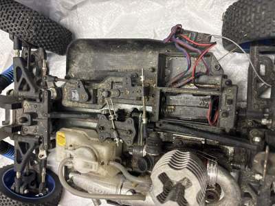 Rennauto wie zu sehen Benziner