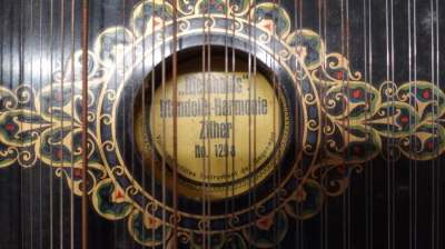 Antike Akkord-Zither Meinhold’s Mandolin-Harmonie Nr.129a um 1900 im Kasten