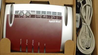 RITZ!Box 7360 Router im Set mit Zubehör und Originalverpackung.