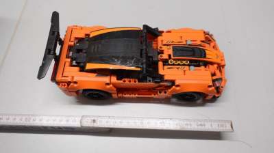 LEGO Technic Corvette ZR1 orange Sportwagen Modell komplett