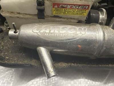 Rennauto wie zu sehen Benziner