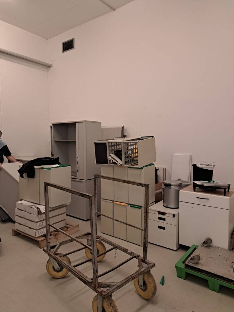 Biete Fliesenverlegung an, und Baue dir ein Neues BAD