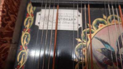 Antike Akkord-Zither Meinhold’s Mandolin-Harmonie Nr.129a um 1900 im Kasten
